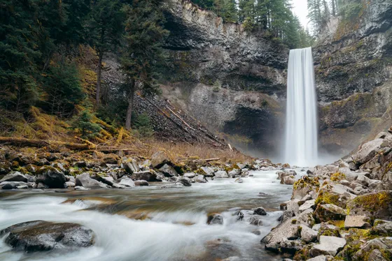 Foreground interest composition landscape photography